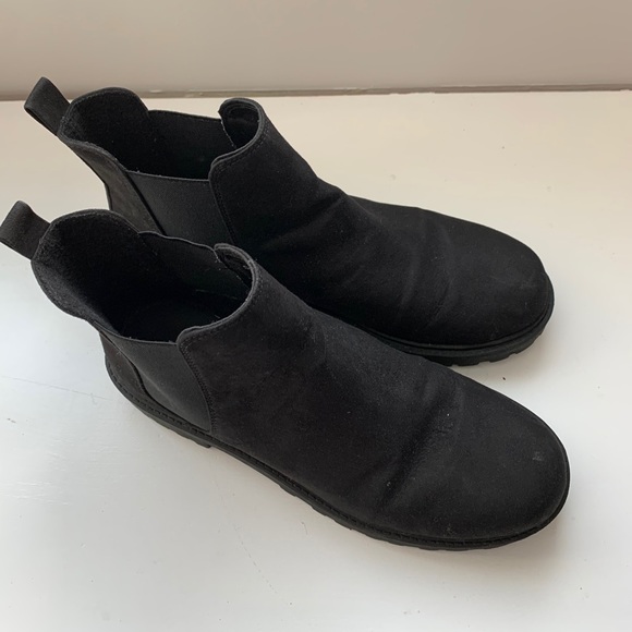 BLACK BOOTIES - Picture 2 of 5